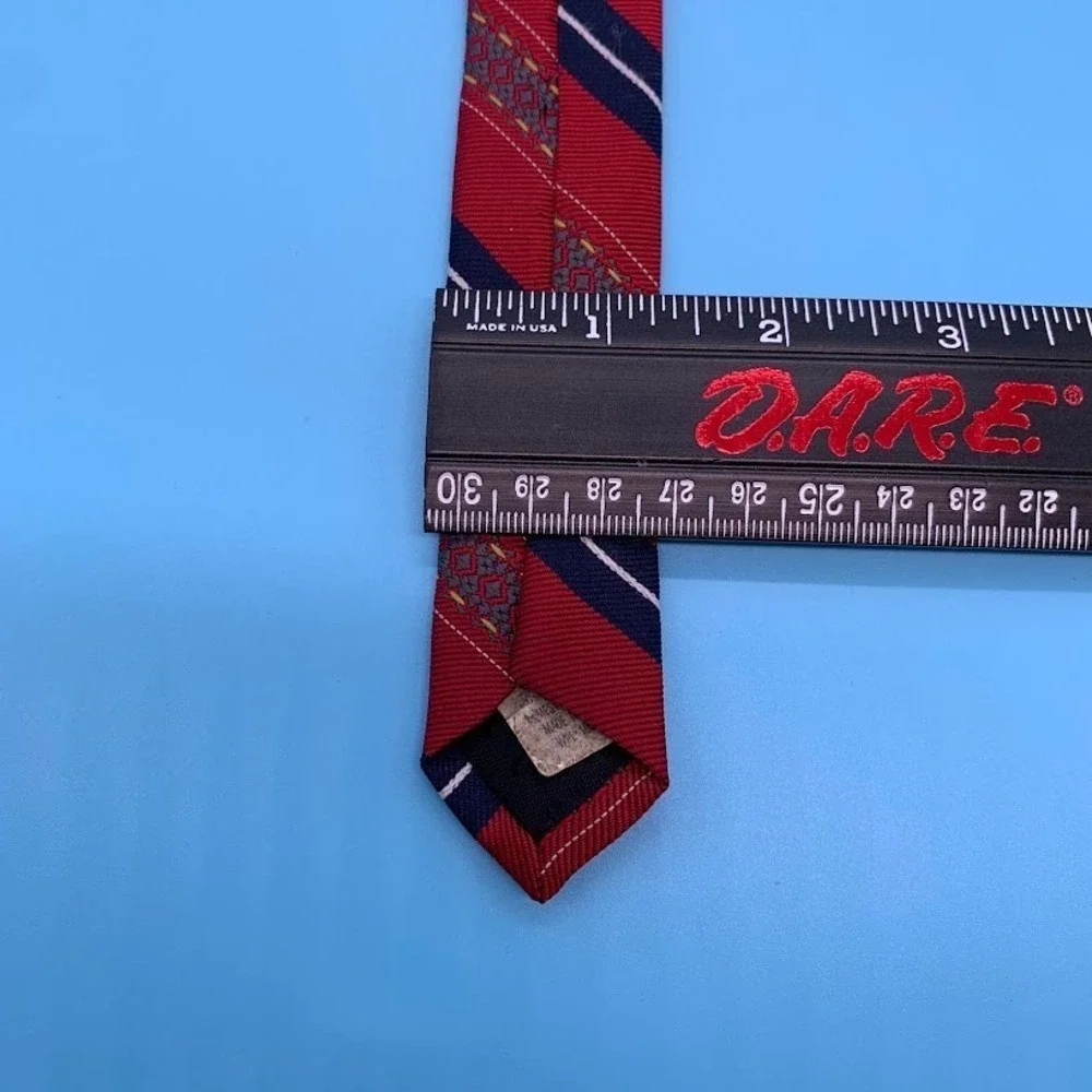 Vintage Ketch Red Striped Men's Classic Neck Tie Preppy Made in USA
